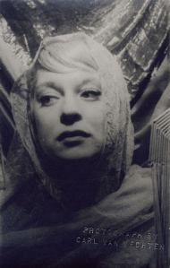 381382_609450172409659_60146175_n